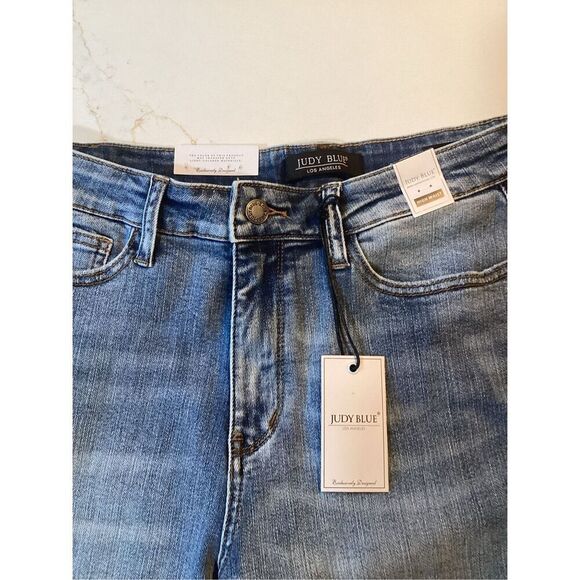 NEW Judy Blue Wide Leg Crop High Waist Jeans Size 11/30 Stretch - Picture 3 of 8